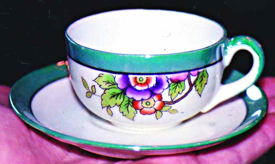 N2883 Flat Cup & Saucer Set by Noritake-1