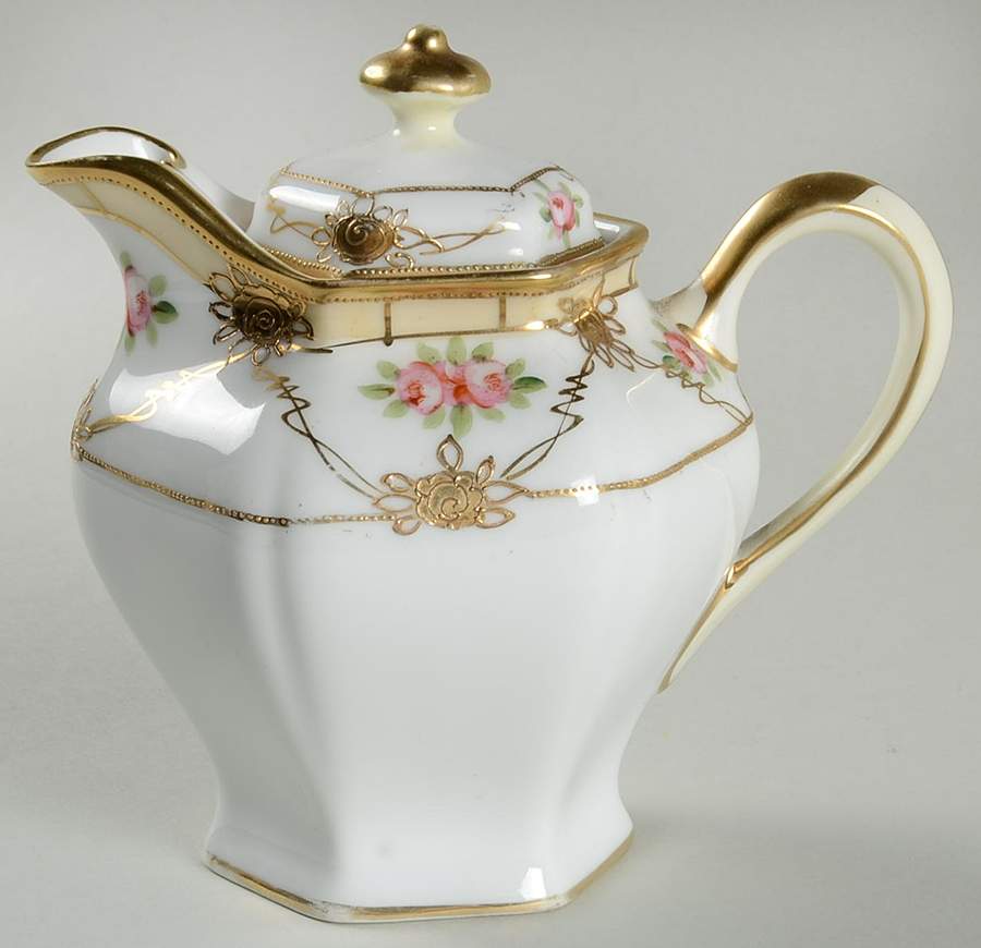 N4631 Creamer & Lid by Noritake-1