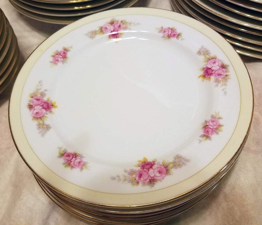 N2901 Dinner Plate by Noritake-1