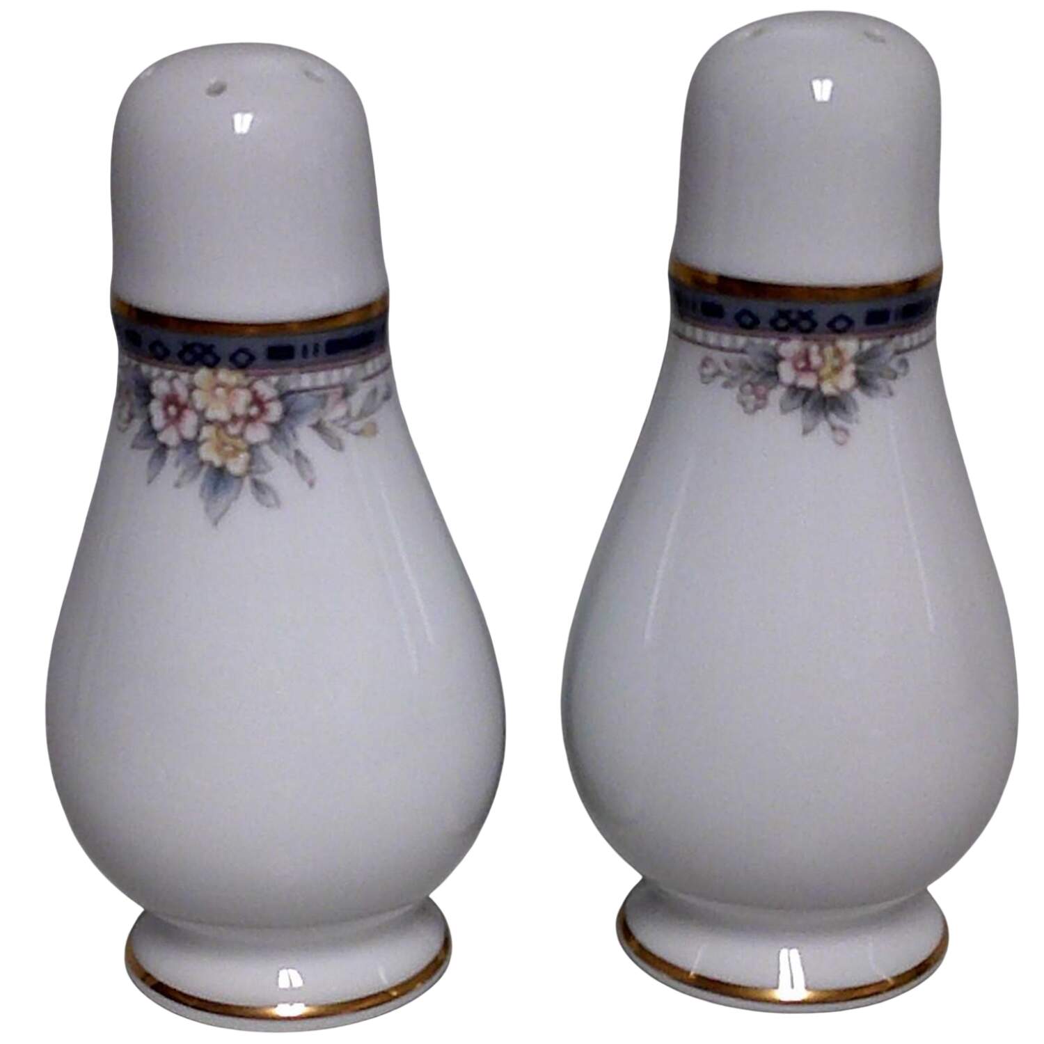 Willen Salt & Pepper Set by Noritake-1