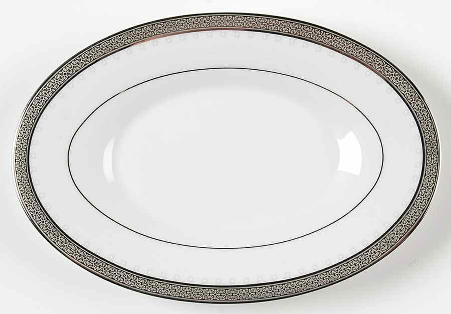 Metropolitan Platinum Underplate for Gravy Boat by Noritake-1