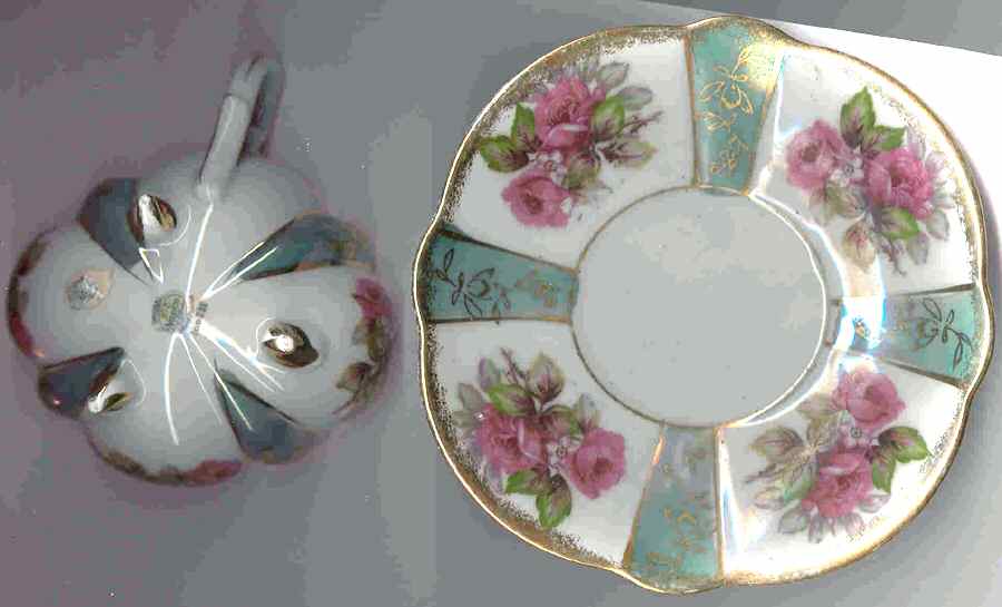 1dd239 Footed Cup & Saucer Set by Napco-1