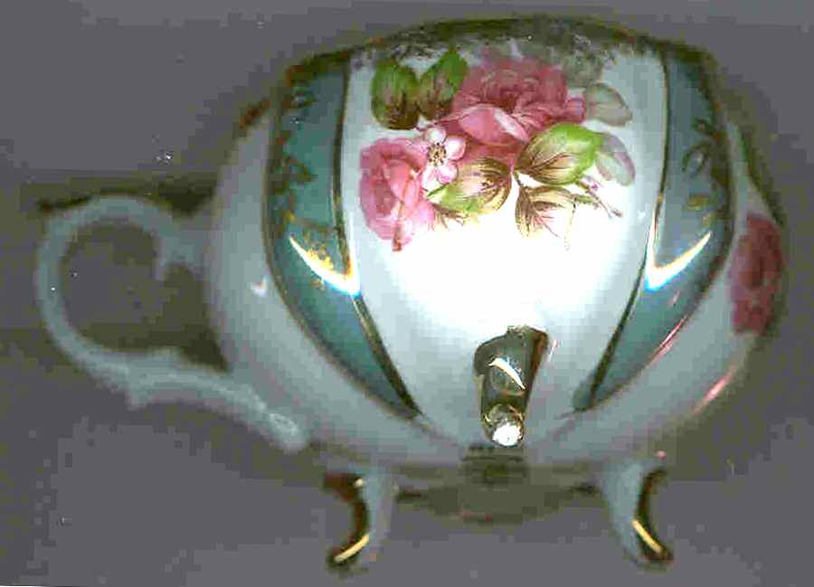 1dd239 Footed Cup by Napco-1