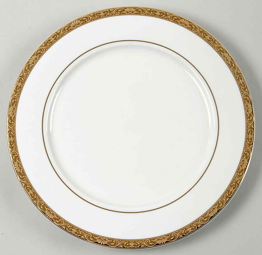 NED1 Dinner Plate by New Traditions-1