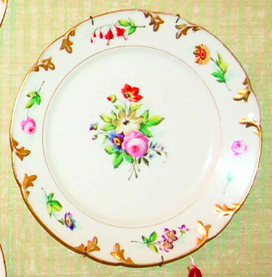 NYM22 Dinner Plate by Nymphenburg-1