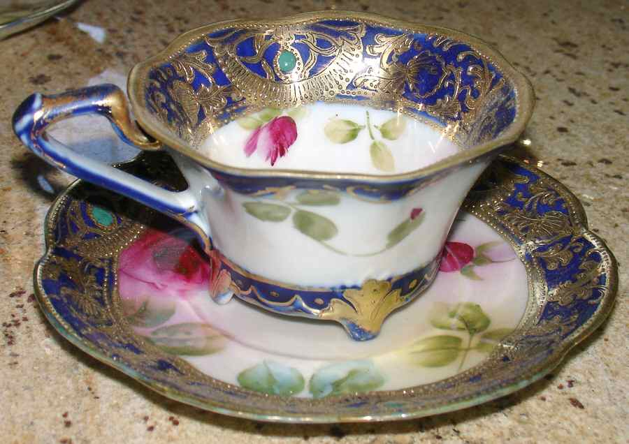 N3565 Footed Cup & Saucer Set by Noritake-1