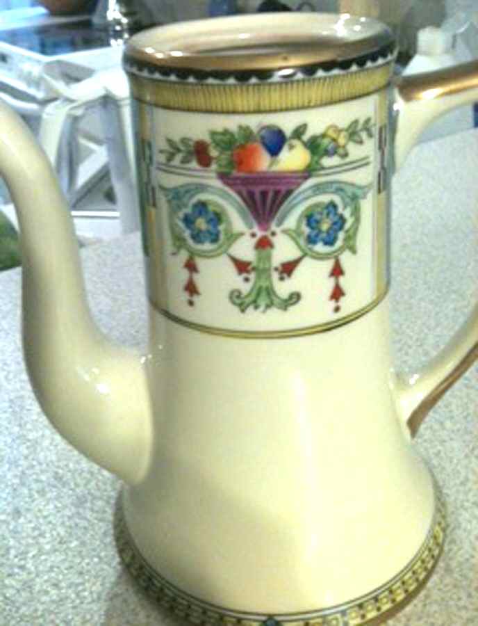 N2569 Coffee Pot No Lid by Noritake-1