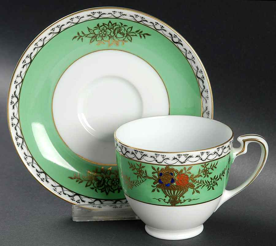 N3053 Footed Cup & Saucer Set by Noritake-1