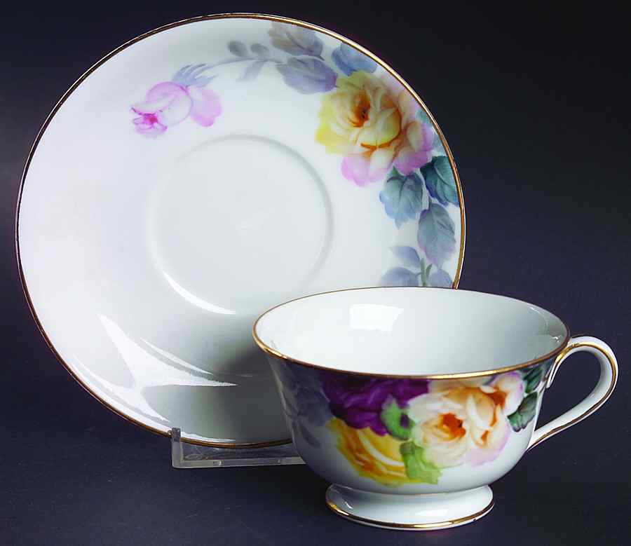 N3055 Footed Cup & Saucer Set by Noritake-1