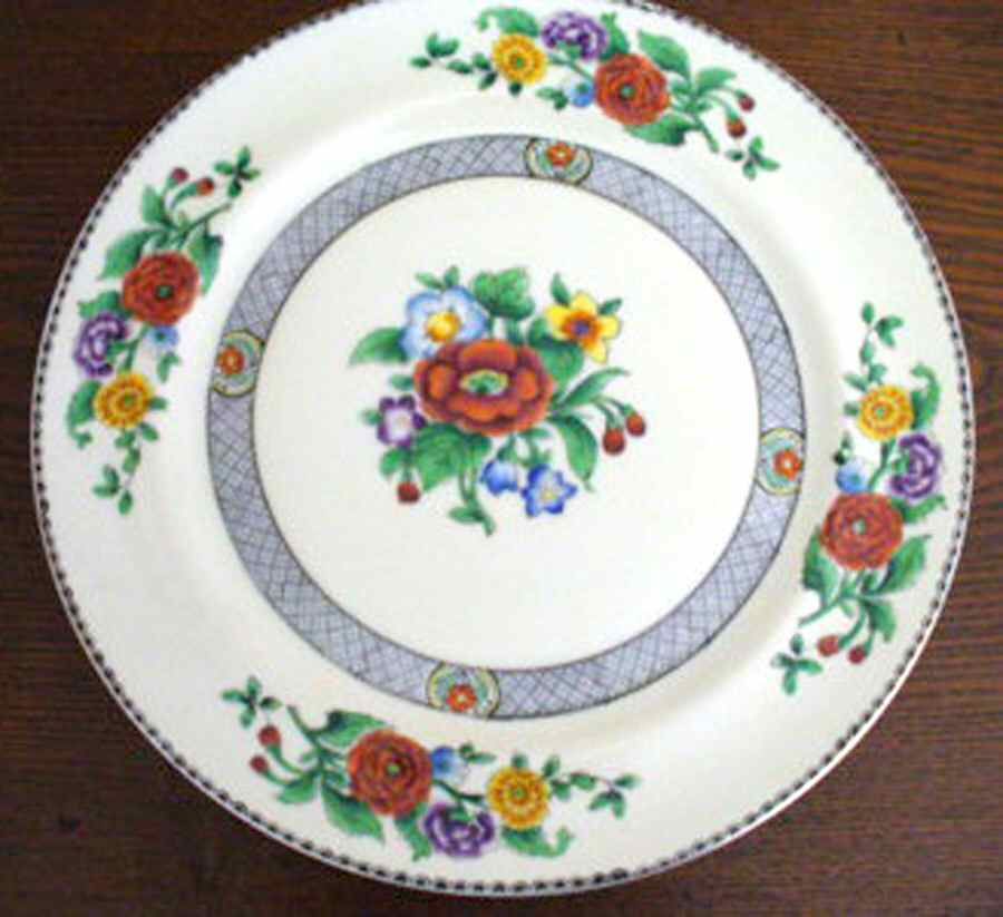 N2551 Dinner Plate by Noritake-1