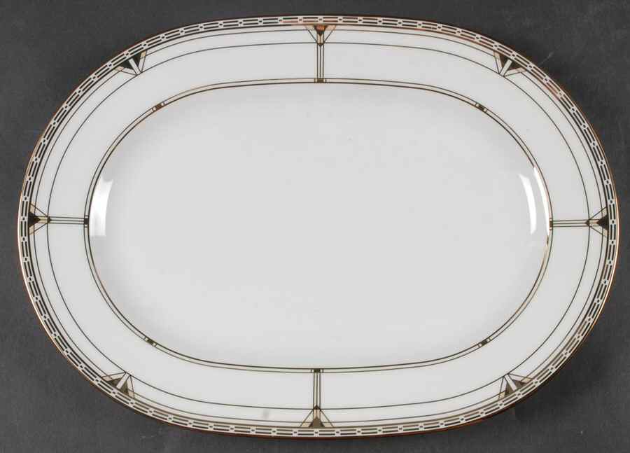 Palmer Gold 12" Oval Serving Platter by Noritake-1