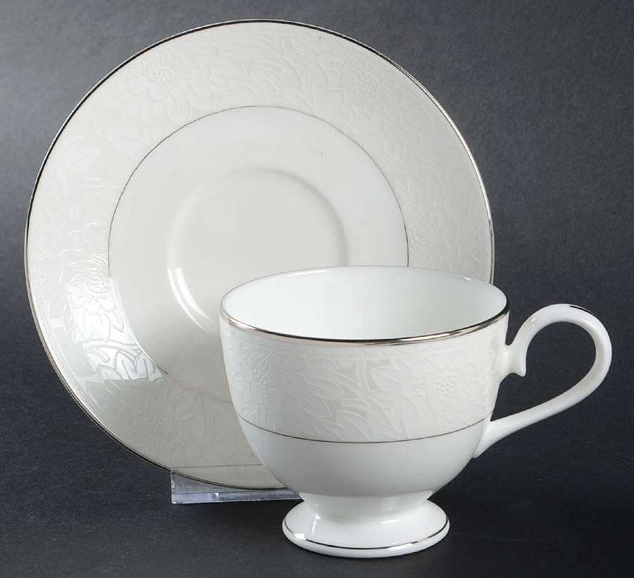 Lace Bouquet Footed Cup & Saucer Set by Nikko-1