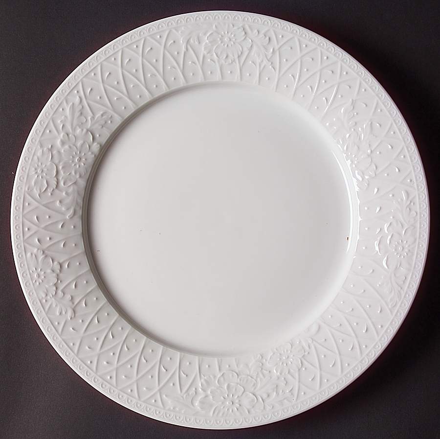 Blanc Fleur Dinner Plate by Nikko-1