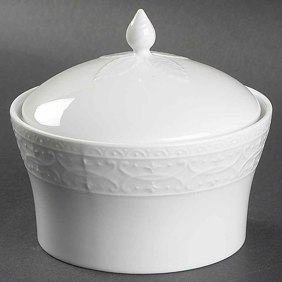 Blanc Fleur Sugar Bowl & Lid by Nikko-1
