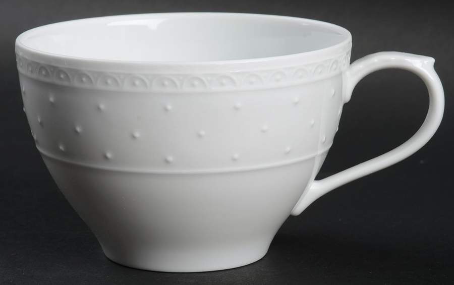 Blanc Fleur Flat Cup by Nikko-1