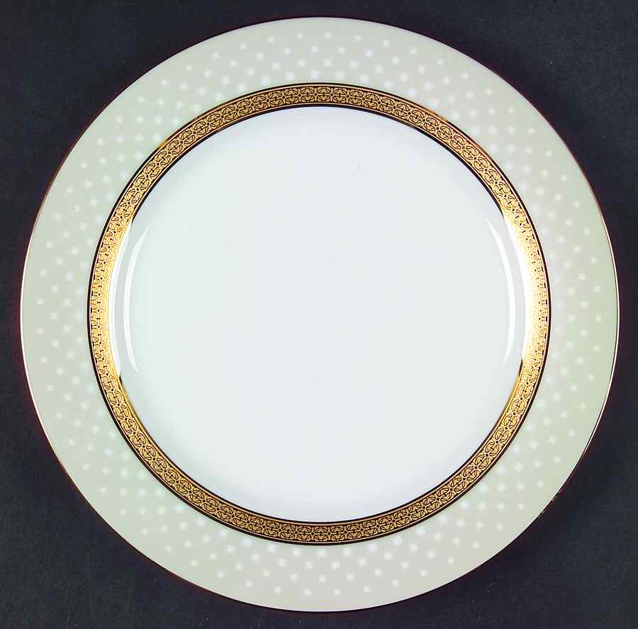 Metropolitan Gold II Accent Luncheon Plate by Noritake-1