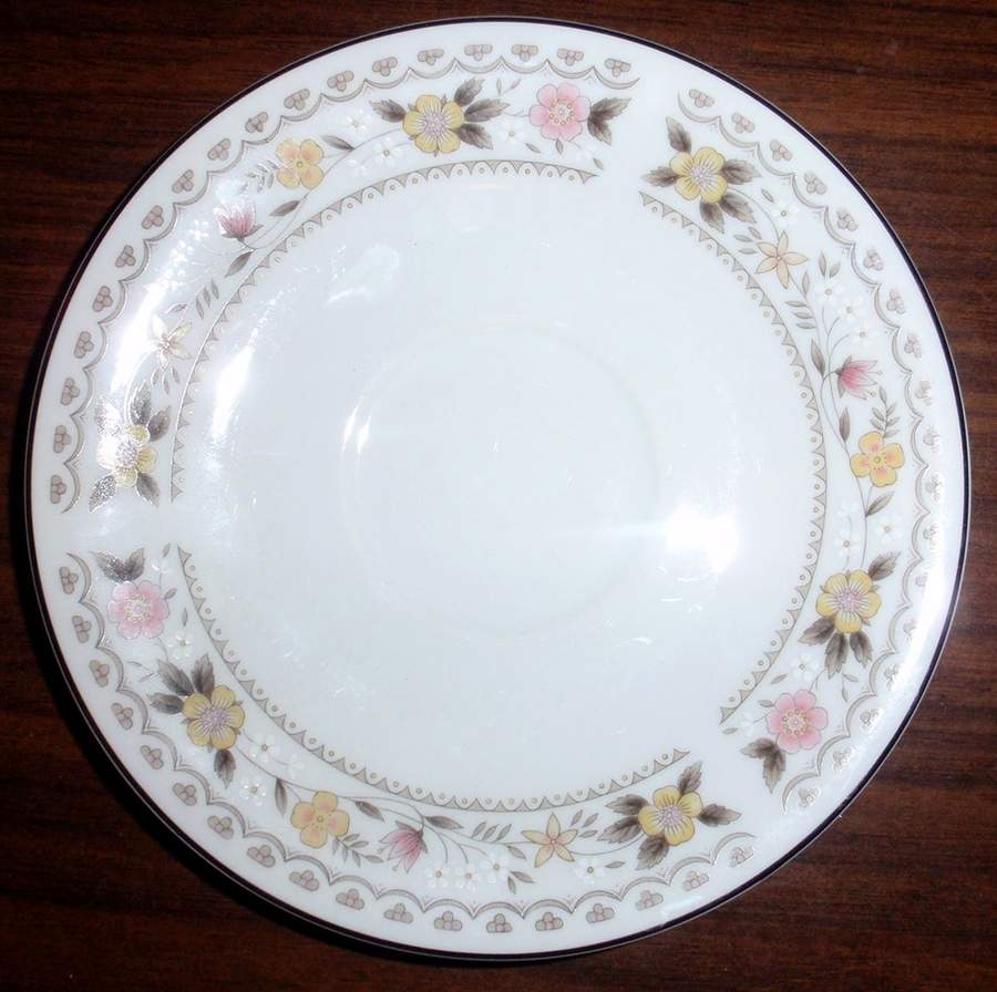 NAG46 Saucer by Nagoya Shokai-1