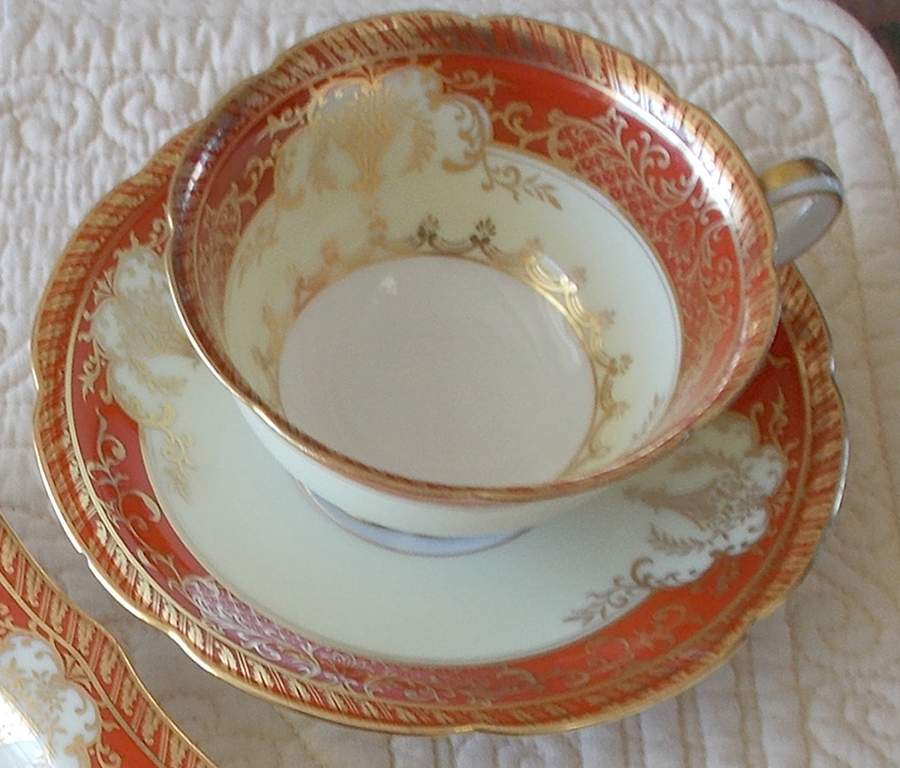 N3110 Footed Cup & Saucer Set by Noritake-1