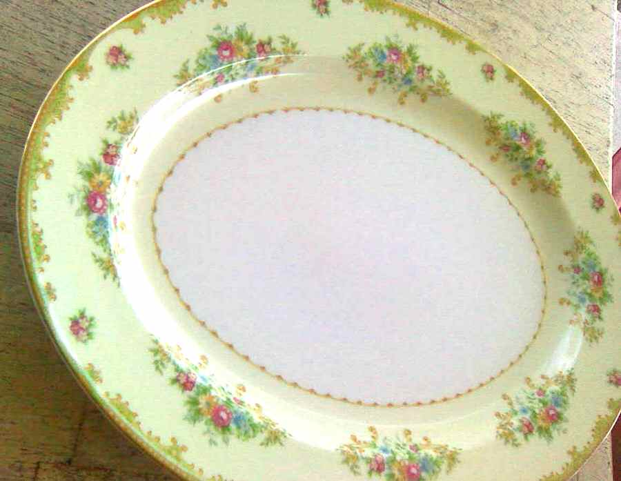 N339 16" Oval Serving Platter by Noritake-1