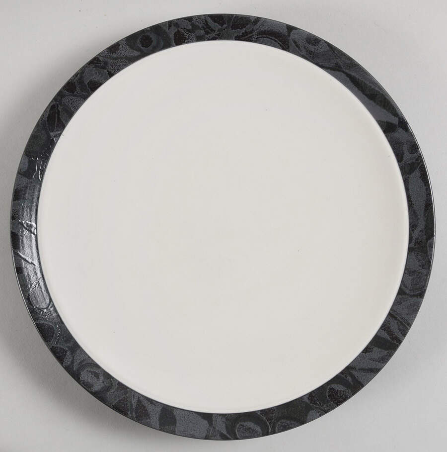Elements Onyx Dinner Plate by Noritake-1