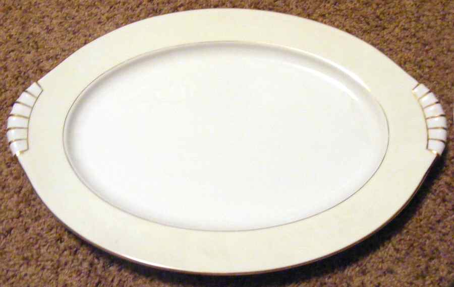 NAR100 12" Oval Serving Platter by Narumi-1