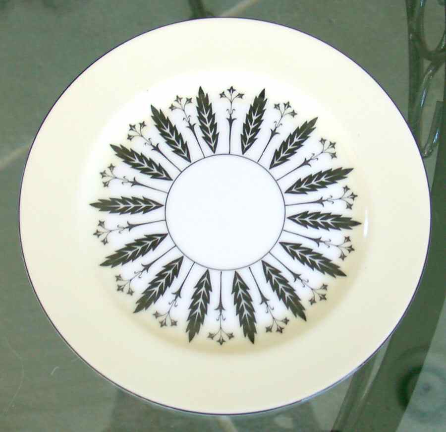 N3154 Dinner Plate by Noritake-1