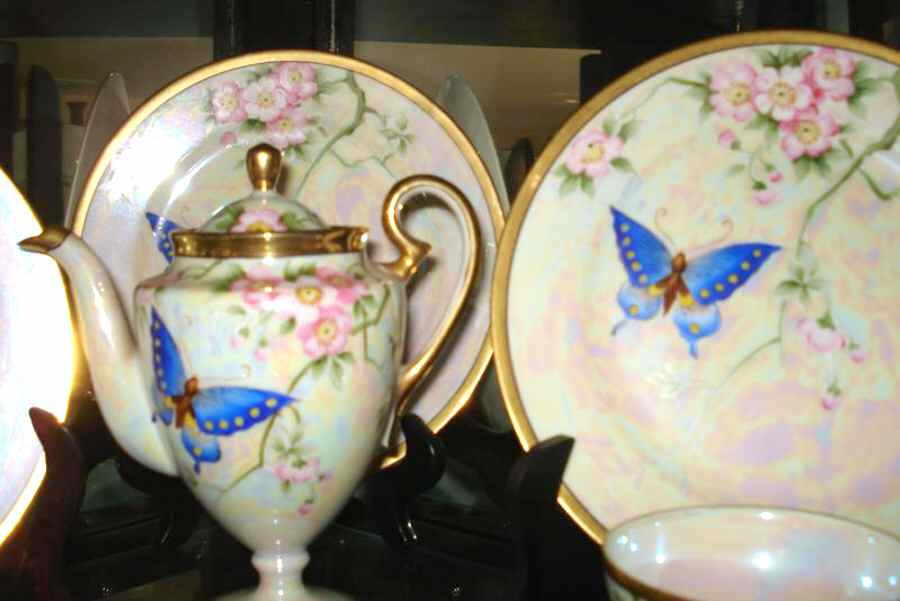 N3163 Teapot & Lid by Noritake-1
