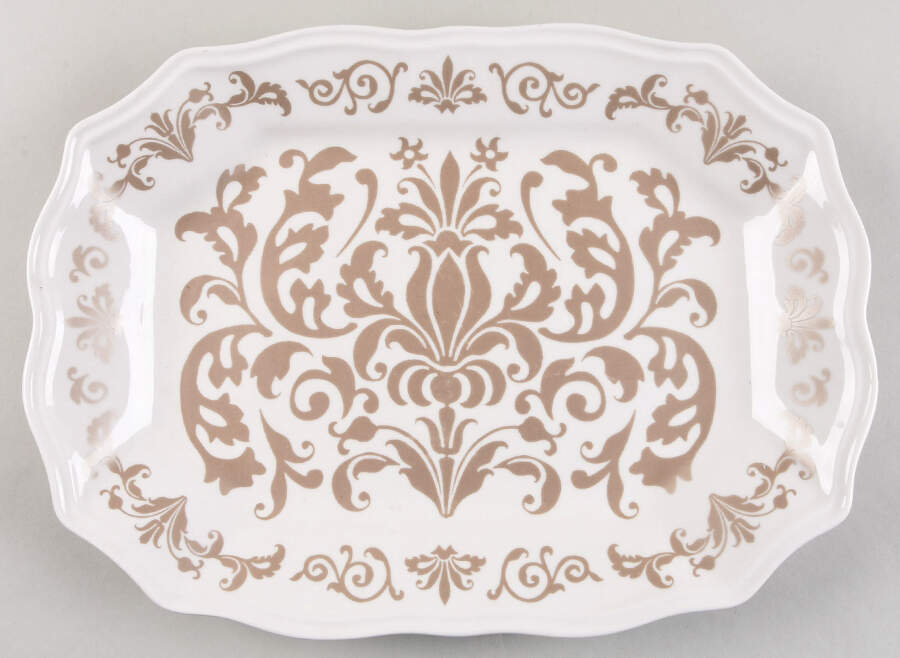 Gilver 14" Oval Serving Platter by Nina Campbell-1