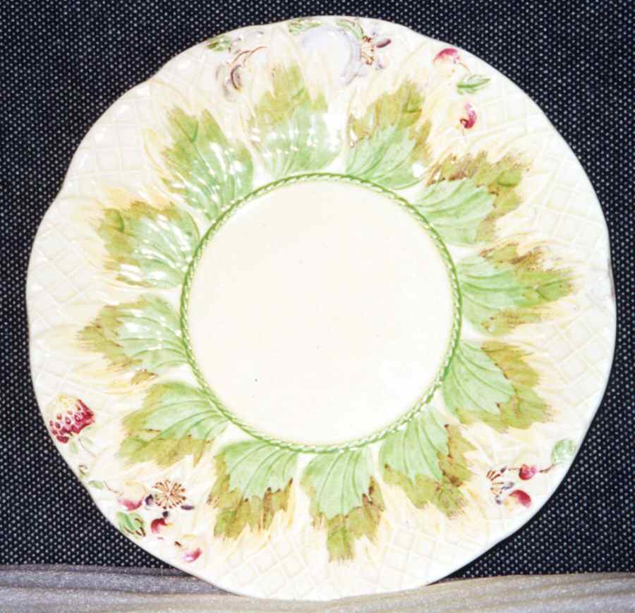 Celtic Leaf and Berry Salad Plate by Newport-1