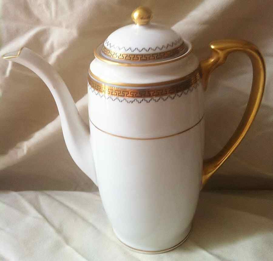 Canterbury Coffee Pot & Lid by Noritake-1
