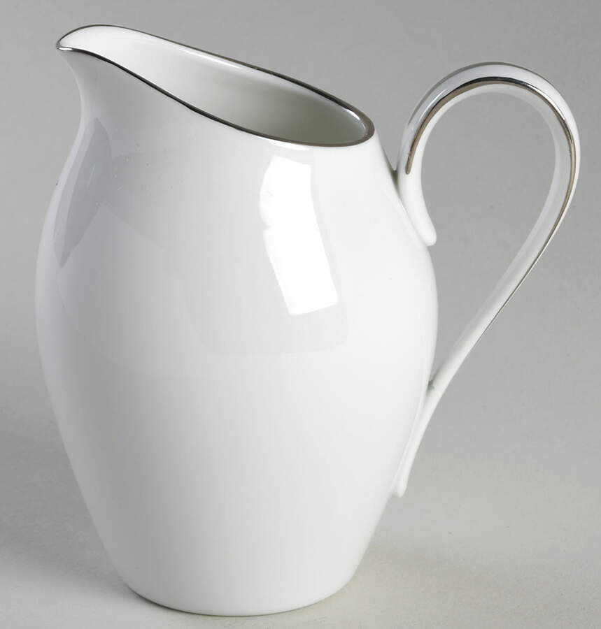 N3194 Creamer by Noritake-1
