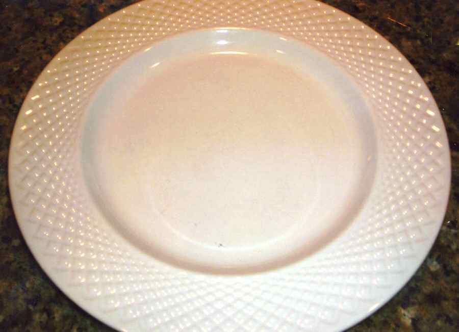 NUW1 Dinner Plate by Neuwirth-1