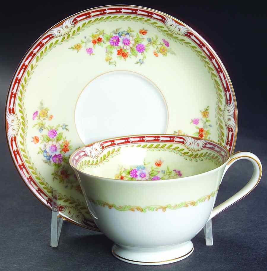N2632 Footed Cup & Saucer Set by Noritake-1