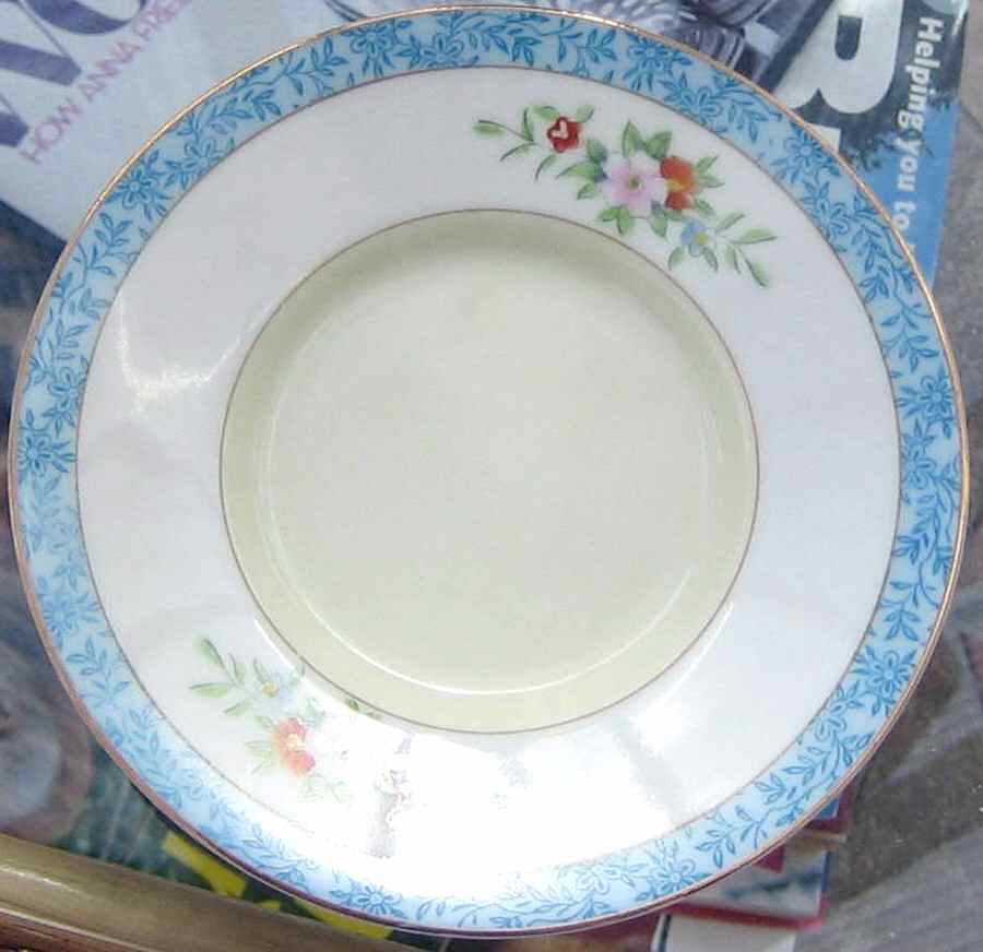 N3212 Saucer by Noritake-1