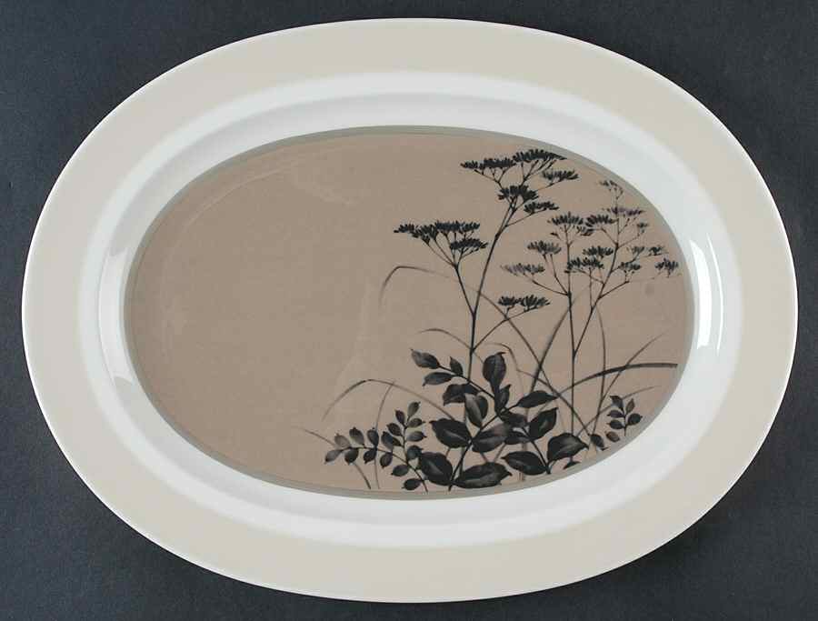 Twilight Meadow 14" Oval Serving Platter by Noritake-1
