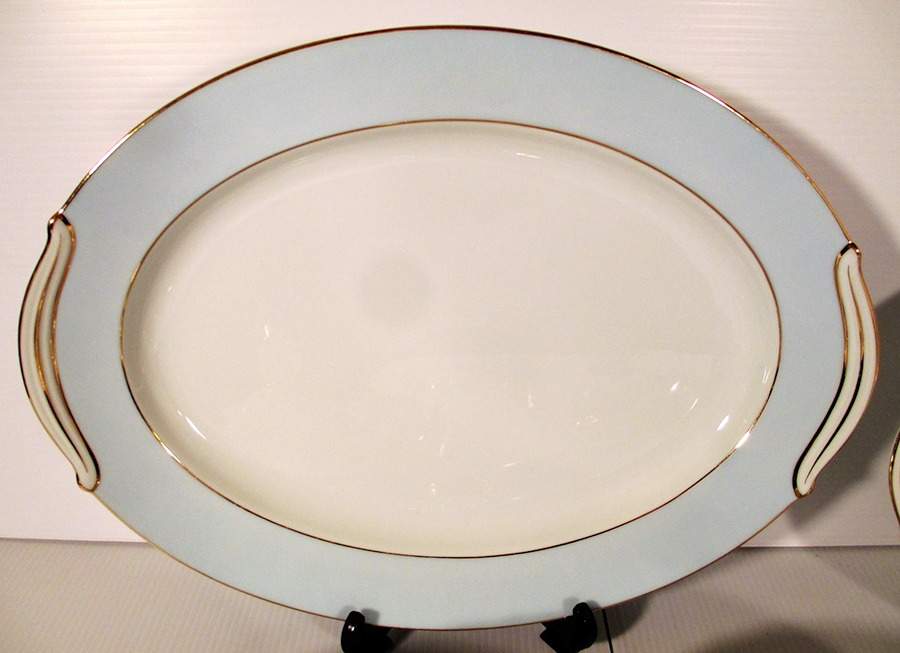 N2637 16" Oval Serving Platter by Noritake-1