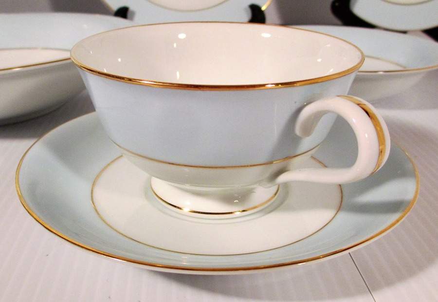 N2637 Footed Cup & Saucer Set by Noritake-1