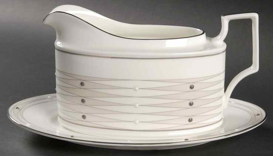Metronome Gravy Boat & Underplate (Relish/Butter) by Noritake-1