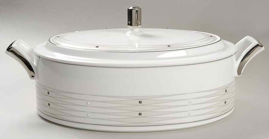 Metronome Oval Covered Vegetable by Noritake-1