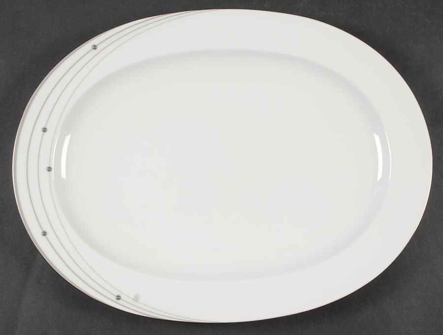 Tune 14" Oval Serving Platter by Noritake-1
