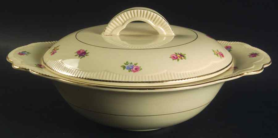 7632a Round Covered Vegetable by Newport-1