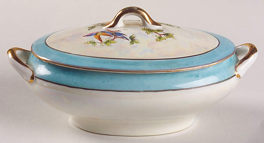 N2644 Toy Oval Covered Vegetable by Noritake-1