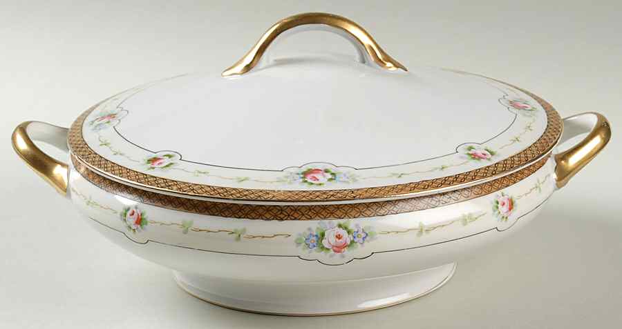 N3244 Round Covered Vegetable by Noritake-1