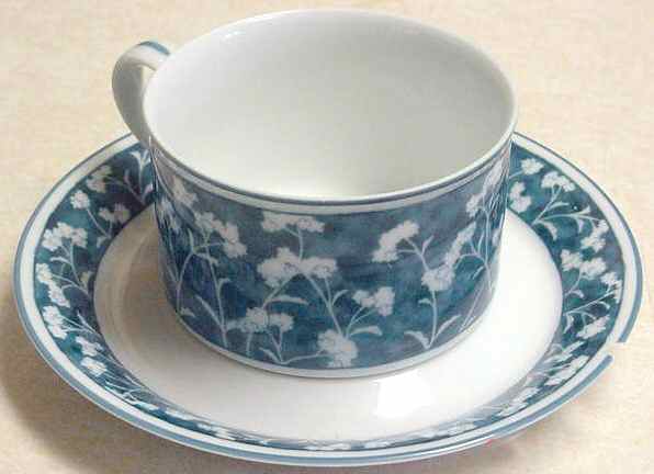 1363 Flat Cup & Saucer Set by Noritake-1