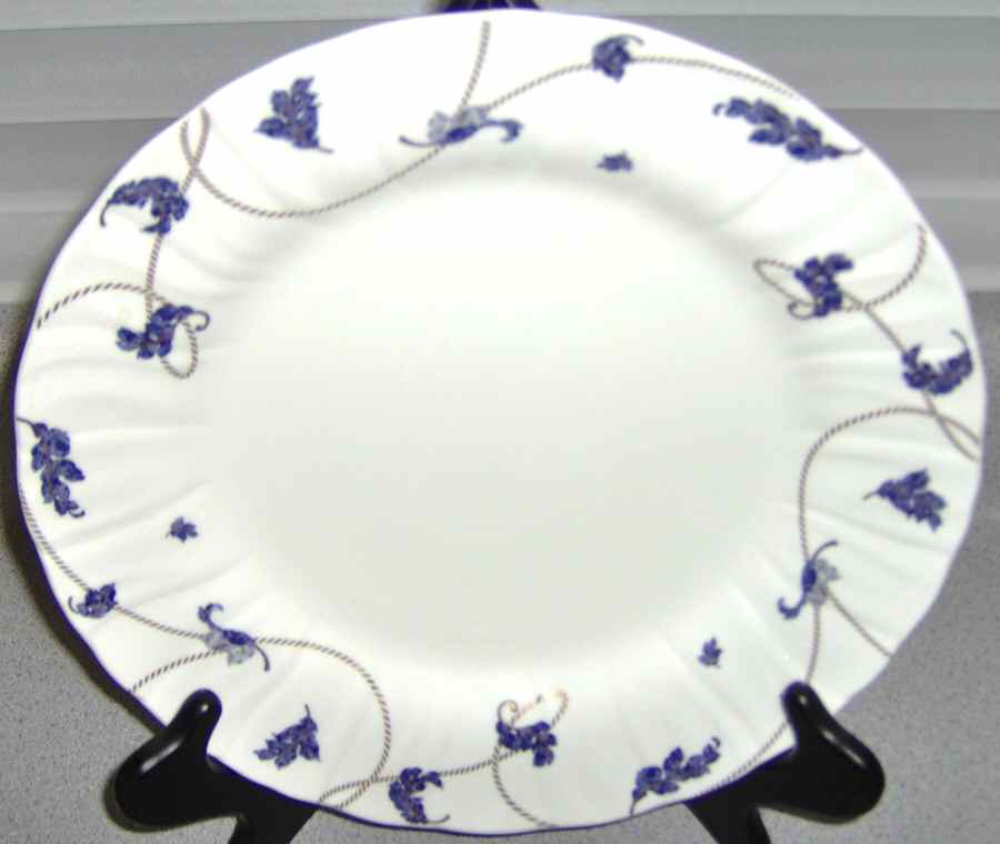 From New York Dinner Plate by Noritake-1