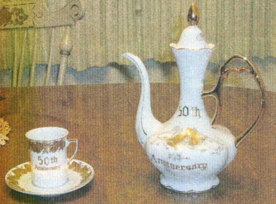 50th Anniversary Coffee Pot & Lid by Norcrest-1