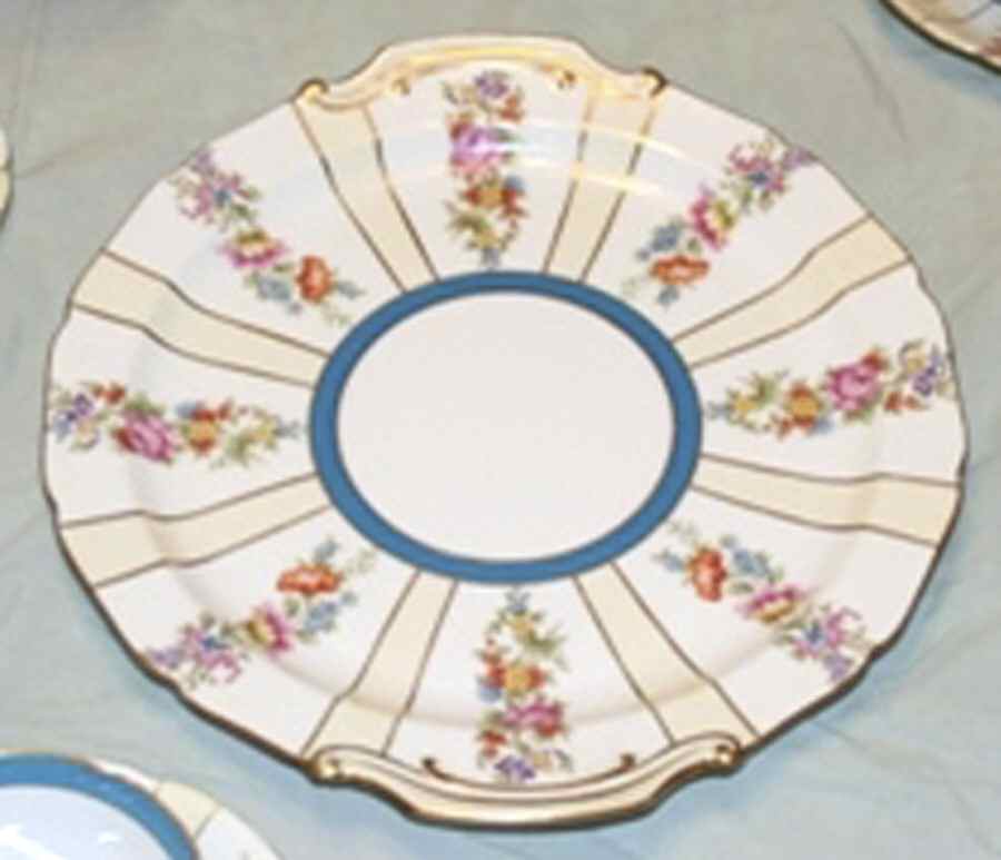 N3320 Handled Cake Plate by Noritake-1