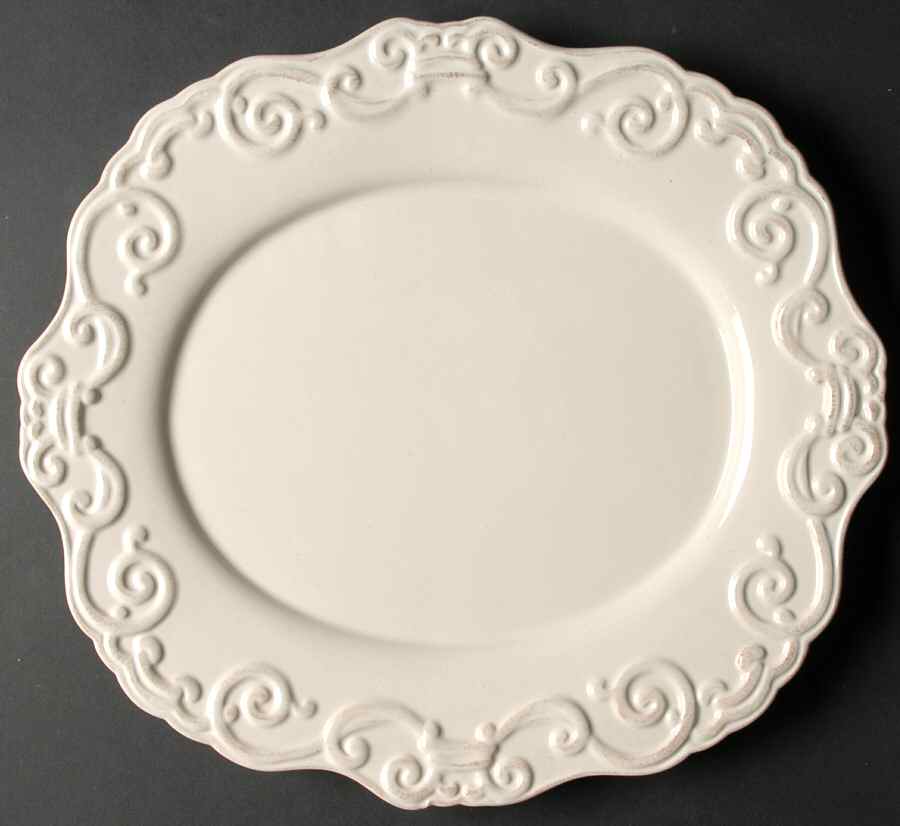 Flea Market Dinner Plate by Nina Campbell-1
