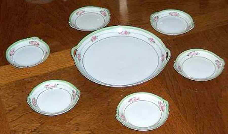N3345 Handled Cake Plate by Noritake-1