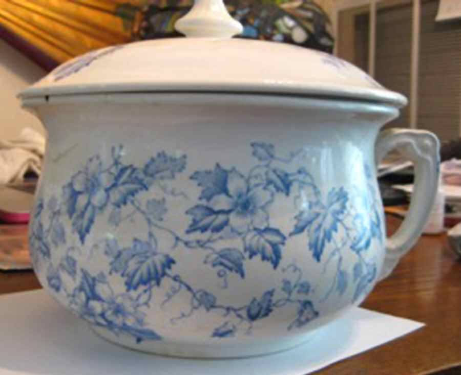Windsor Chamber Pot & Lid by New Wharf-1